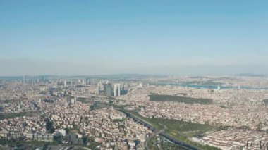 İstanbul 'daki Altın Boynuz' un havadan görünüşü. Türkiye 'de 4K Görüntüsü