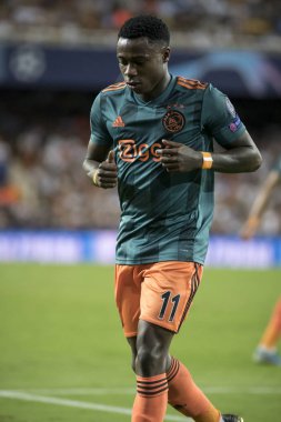 Valencia, İspanya - 02 Ekim 2019: Valencia Cf ve Afc Ajax arasındaki Uefa Şampiyonlar Ligi maçı sırasında Mestalla Stadyumu 'nda promes  