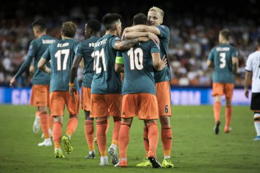 Valencia, İspanya - 2 Ekim 2019 tarihinde Valencia Cf ve Afc Ajax arasındaki Uefa Şampiyonlar Ligi karşılaşmasında Ajax oyuncuları Valencia, İspanya 'da 2 Ekim 2019 tarihinde Mestalla Stadyumu' nda gol attılar.