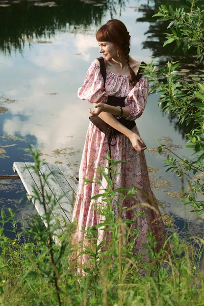 Pretty Girl Long Dress Countryside — Stock Photo, Image