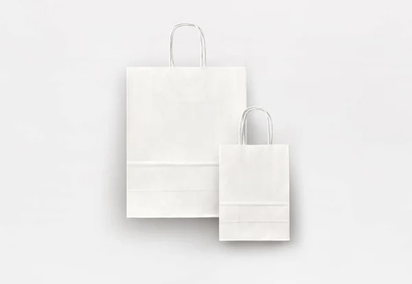 Saco Papel Eco Branco Com Alças Finas Fundo Branco — Fotografia de Stock