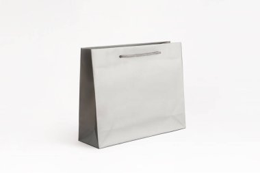 kağıt torba, gümüş kese kağıdı, mat gümüş kese kağıdı, orta kağıt torba, kağıt torba, matt, mat mat, beyaz arka plan, beyaz, alışveriş, lüks alışveriş, alışveriş torbası, lüks ambalaj, ambalaj, taklit, sahte, markasız, markasız, markasız, halkla ilişkiler