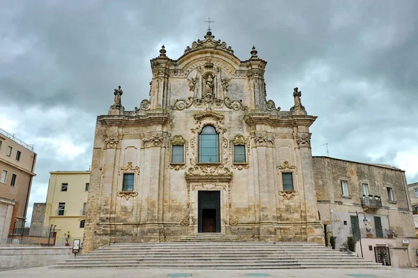 Itálie, Matera - 29.dubna 2015: Kostel sv. Františka z Assisi — Stock fotografie