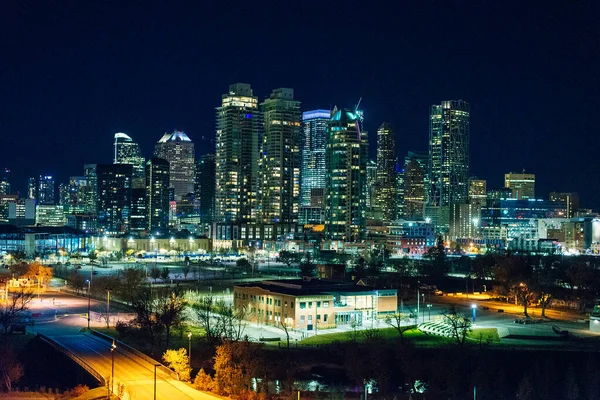 Kalgaria Kanada Grudzień 2019 Widok Nocny Panoramę Calgary — Zdjęcie stockowe