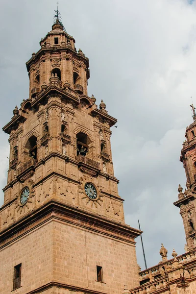 Catedral Morelia Budowa Budynku Kościoła Przy Użyciu Lokalnego Różowego Kamienia — Zdjęcie stockowe