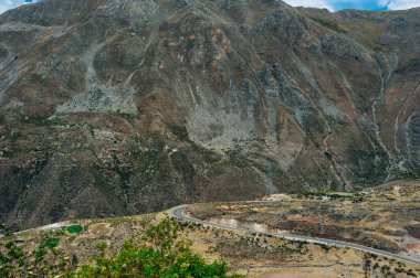 Peru Andean manzarası, Huaraz 'a yılan yolu, Peru