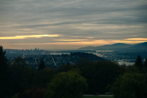 Beau Parc Sommet Mont Burnaby Avec Vancouver City Arrière Plan — Photo