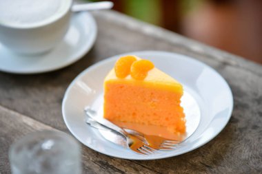 Sabahları güzel sıcak kahve.