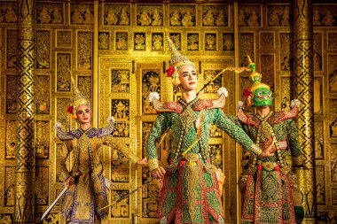 Pandomim gösterisi. Tosakan 'ın idamı sırasında Ramayana' nın hikayesi. Khon Thai dansı.