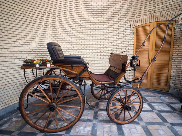 Parma Italy April 2018 Antique Wooden Buggy Oil Lantern — Stock Photo, Image