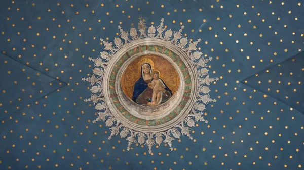 Montagnana Italy May 2018 Virgin Mary Child Jesus Painted Starry — Stock Photo, Image