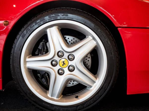 stock image Detail of the wheel of a Ferrari, a famous Italian sports car.