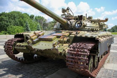 Büyük askeri teçhizat - büyük panzerler 