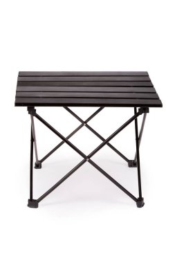 Siyah beyaz arka plan üzerinde kamp için tablo katlama