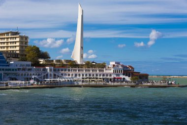 Dikilitaş Sevastopol dolgu üzerinde