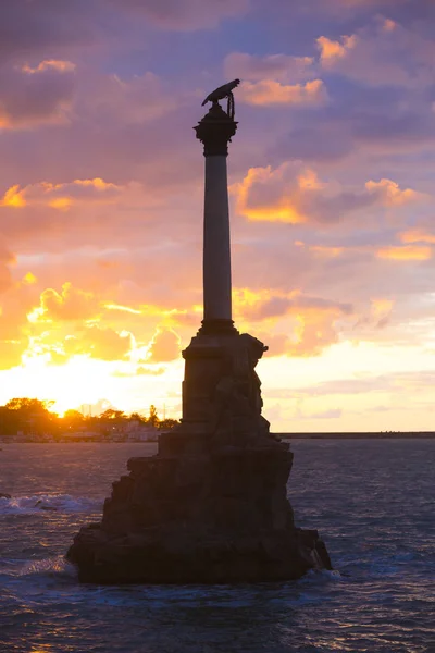 Uponneiden Laivojen Muistomerkki Sevastopolissa Krimillä — kuvapankkivalokuva