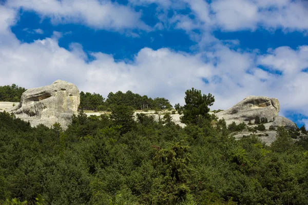 Paesaggio Montano Con Cielo Azzurro Nuvole — Foto Stock