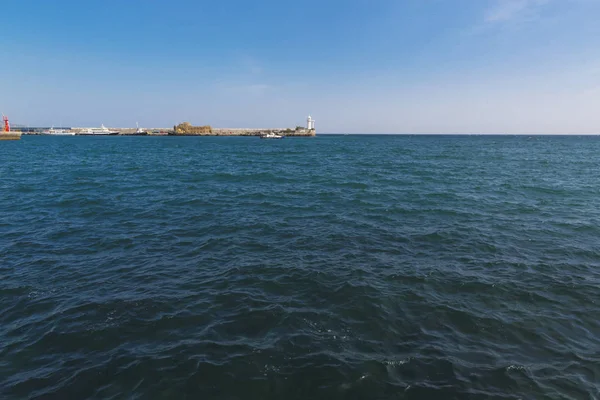 Landschap Van Dijk Van Yalta Uitzicht Baai Vuurtoren — Stockfoto