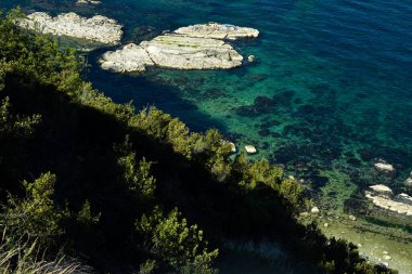 Monte Conero, Marche bölgesinden güzel bir deniz manzarası..