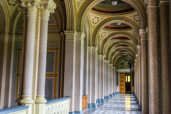 Universidade Chernivtsi Corredor Arqueado Antigo — Fotografia de Stock