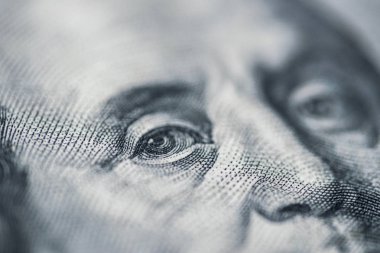 Makro Yüz Dolarlık Faturalar