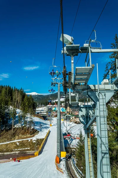 Polianitsa Dorf Iwanofrankiwsk Gebiet Ukraine Februar 2019 Moderne Skilift Und — Stockfoto