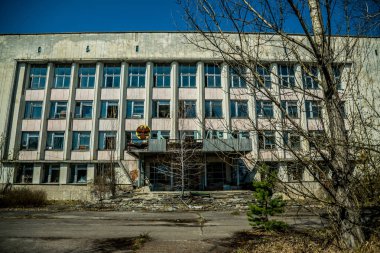Pripyat, Ukrayna hayalet kasabasında eski terk edilmiş ev. Çernobil nükleer santralinde nükleer patlamanın sonuçları