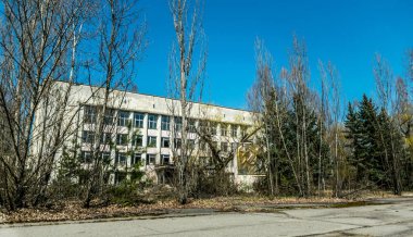 Pripyat, Ukrayna hayalet kasabasında eski terk edilmiş ev. Çernobil nükleer santralinde nükleer patlamanın sonuçları