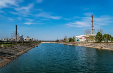 Çernobil nükleer enerji santralinin üretim tesisleri, Ukrayna. Dördüncü acil durum güç ünitesi ve dışlama bölgesi