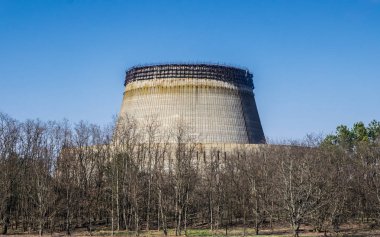Çernobil nükleer enerji santralinin üretim tesisleri, Ukrayna. Dördüncü acil durum güç ünitesi ve dışlama bölgesi