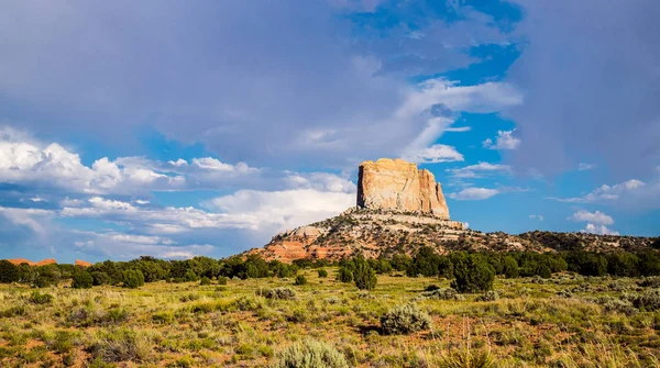 Skály Modrá Obloha Pouštní Krajina Arizoně Usa — Stock fotografie