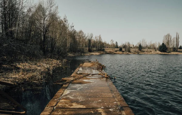 Pripyat Nehri Nde Eski Yıkılmış Iskele Pripyat Şehir Çernobil Dışlama — Stok fotoğraf