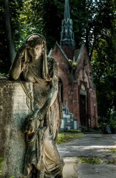 Marble Statue Ancient Abandoned Gothic Cemetery — Stock Photo, Image