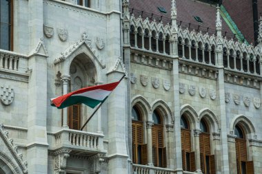 Macaristan parlamentosunun Gotik eski binası, Budapeşte