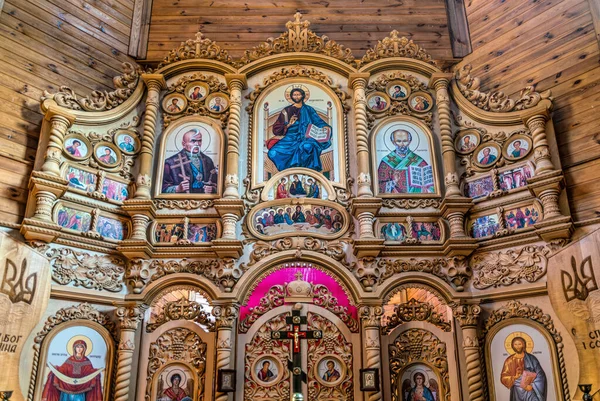 Köydeki Ortodoks Kilisesi Nin Antik Ahşap Binası Aziz Peter Kilisesi — Stok fotoğraf