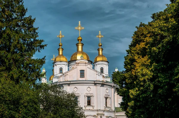 Ortodox Templom Poltava Ellen Tavaszi Kék — Stock Fotó