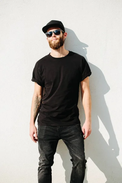 Hipster Handsome Male Model Beard Wearing Black Blank Shirt Space — Stock Photo, Image