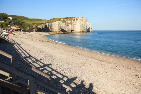 Etretat Θέα Την Όμορφη Ακτογραμμή Και Αλάβαστρο Γκρεμούς — Φωτογραφία Αρχείου