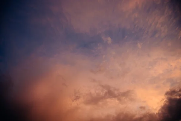 Färgglada Dramatisk Himmel Bakgrund — Stockfoto