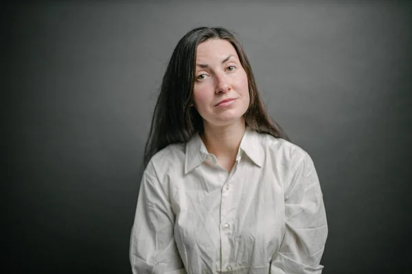 Vrouw Brunette Portret Huis — Stockfoto