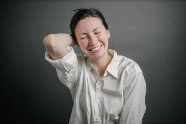 Vrouw Lacht Portret Thuis — Stockfoto