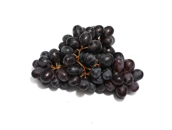 Bouquet Raisins Noirs Juteux Mûrs Sur Fond Blanc — Photo