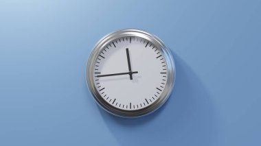 Saat 11 'i kırk dört geçe mavi bir duvardaki parlak krom saat. Saat 11: 44 ya da 23: 44.