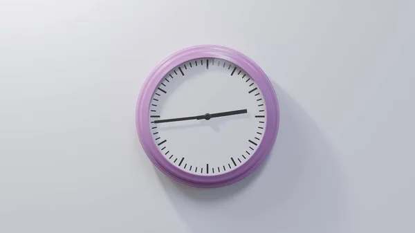 Glänzend Rosa Uhr Einer Weißen Wand Vierundvierzig Nach Zwei Ist — Stockfoto