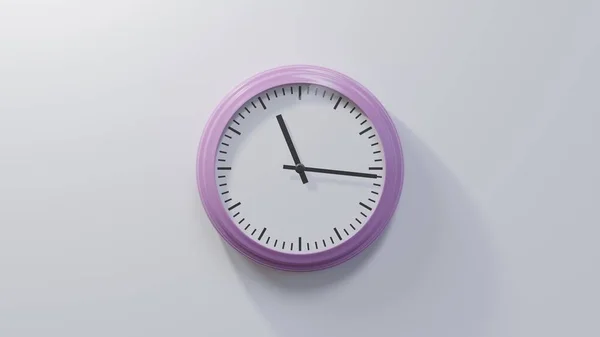 Relógio Rosa Brilhante Uma Parede Branca Onze Dezesseis Tempo — Fotografia de Stock