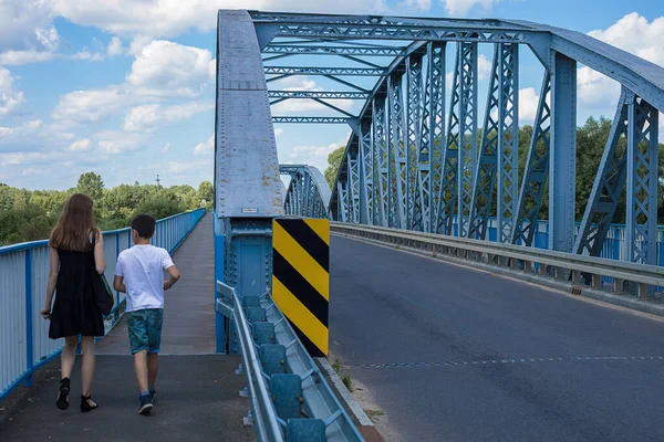 Metal Bridge Cross River People Can Walk Running More Activity — Stock Photo, Image