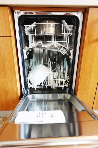 Open Built Dishwasher Machine — Stock Photo, Image