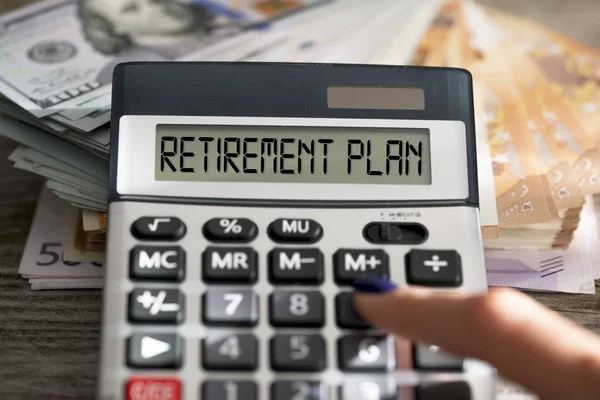 Retirement Plan Concept Stack Money Personal Agenda Office Calculating Machine — Stock Photo, Image
