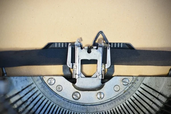 Κενό Κενό Χαρτί Μηχανή Γραφομηχανή Αντιγραφή Χώρου Για Εισαγωγή Κειμένου — Φωτογραφία Αρχείου
