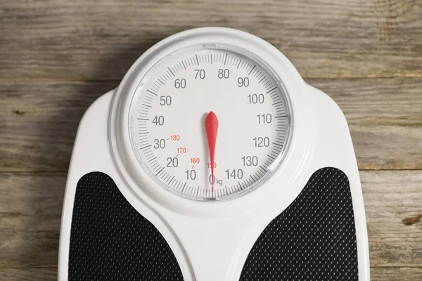 Analogue Weight Scale Isolated Wooden Background — Stock Photo, Image